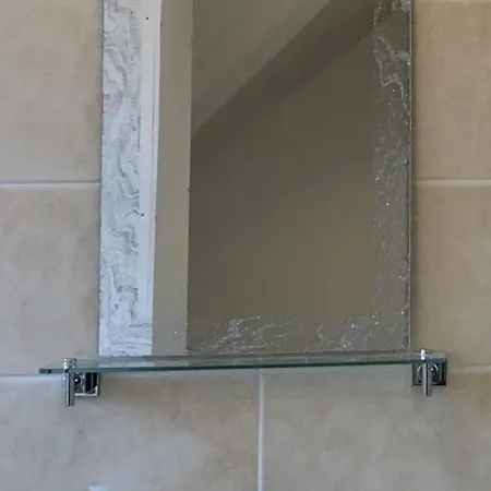 Four Seasons House 3*