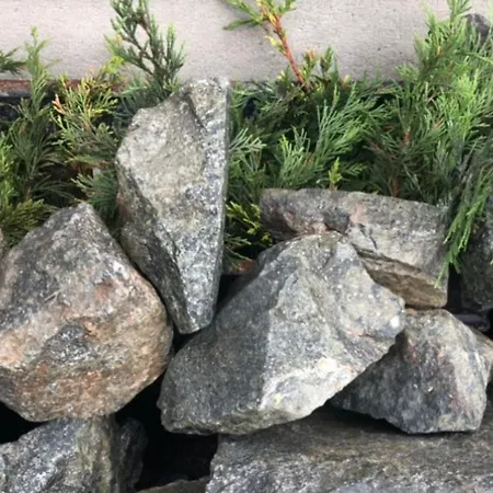 Four Seasons House 3*