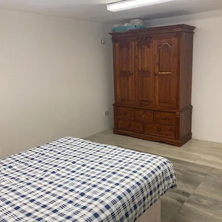 Four Seasons House - Affordable&quiet In Donegal Frühstückspension