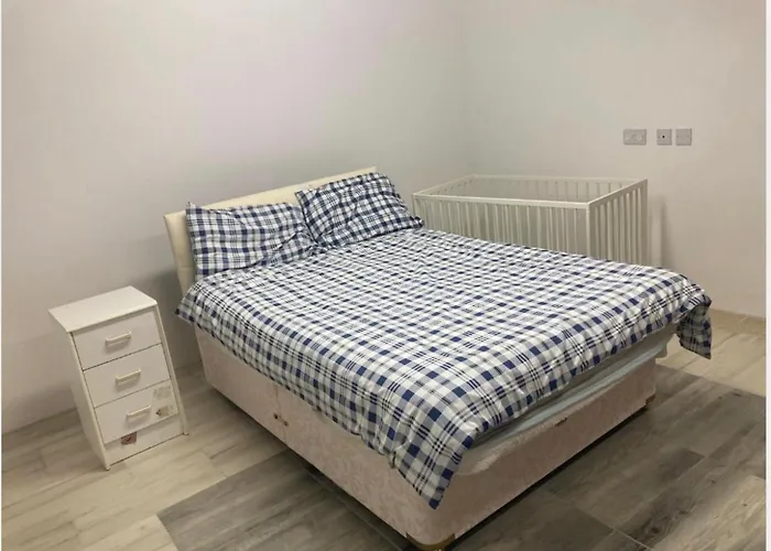 Bed & Breakfast Four Seasons House